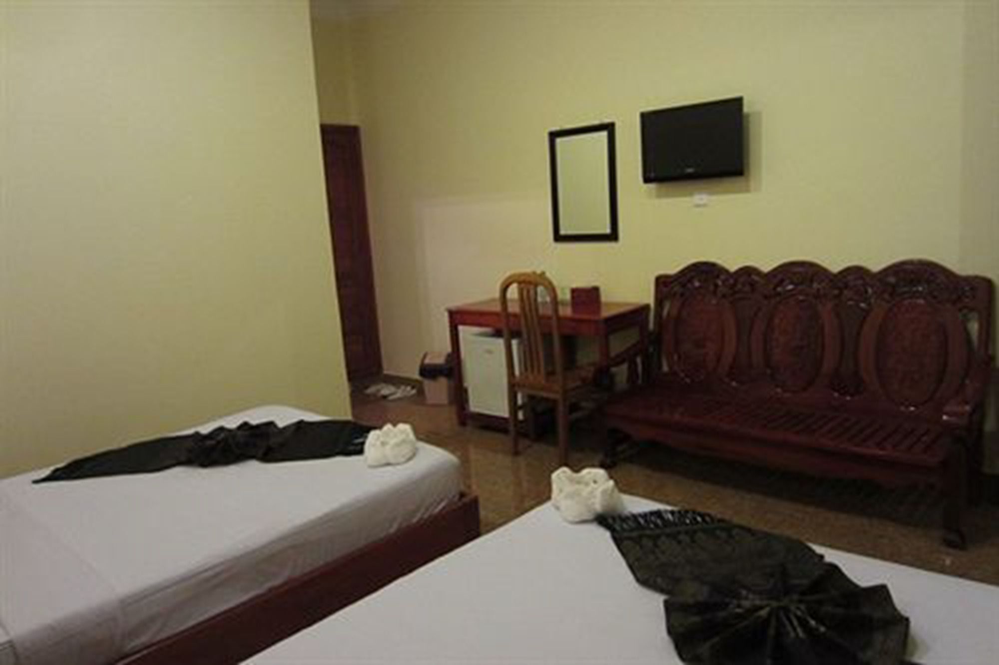 Makara Bungalows Sihanoukville Esterno foto